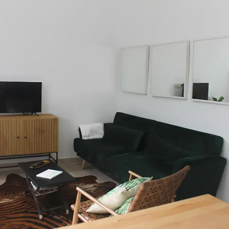 Colon 13 Apartment *