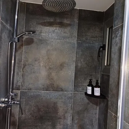 Apartment Colon 13 *